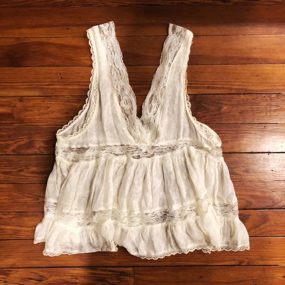 ❌FREE PEOPLE Silky Lace Cream Top - Picture 3 of 7